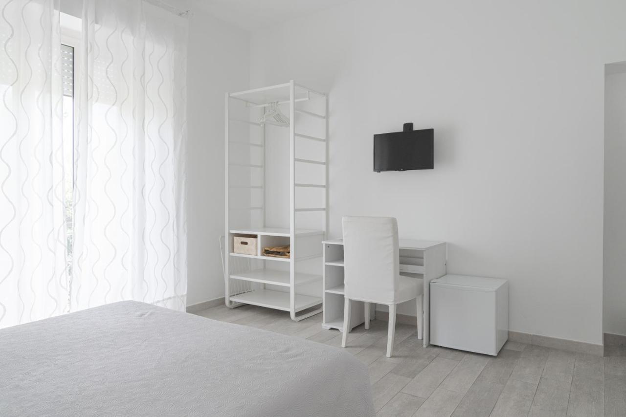 Amare Sirolo Bed and Breakfast Εξωτερικό φωτογραφία